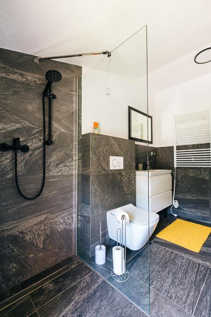 Apartmany Pri Jaskyni - Бистра Екстер'єр фото